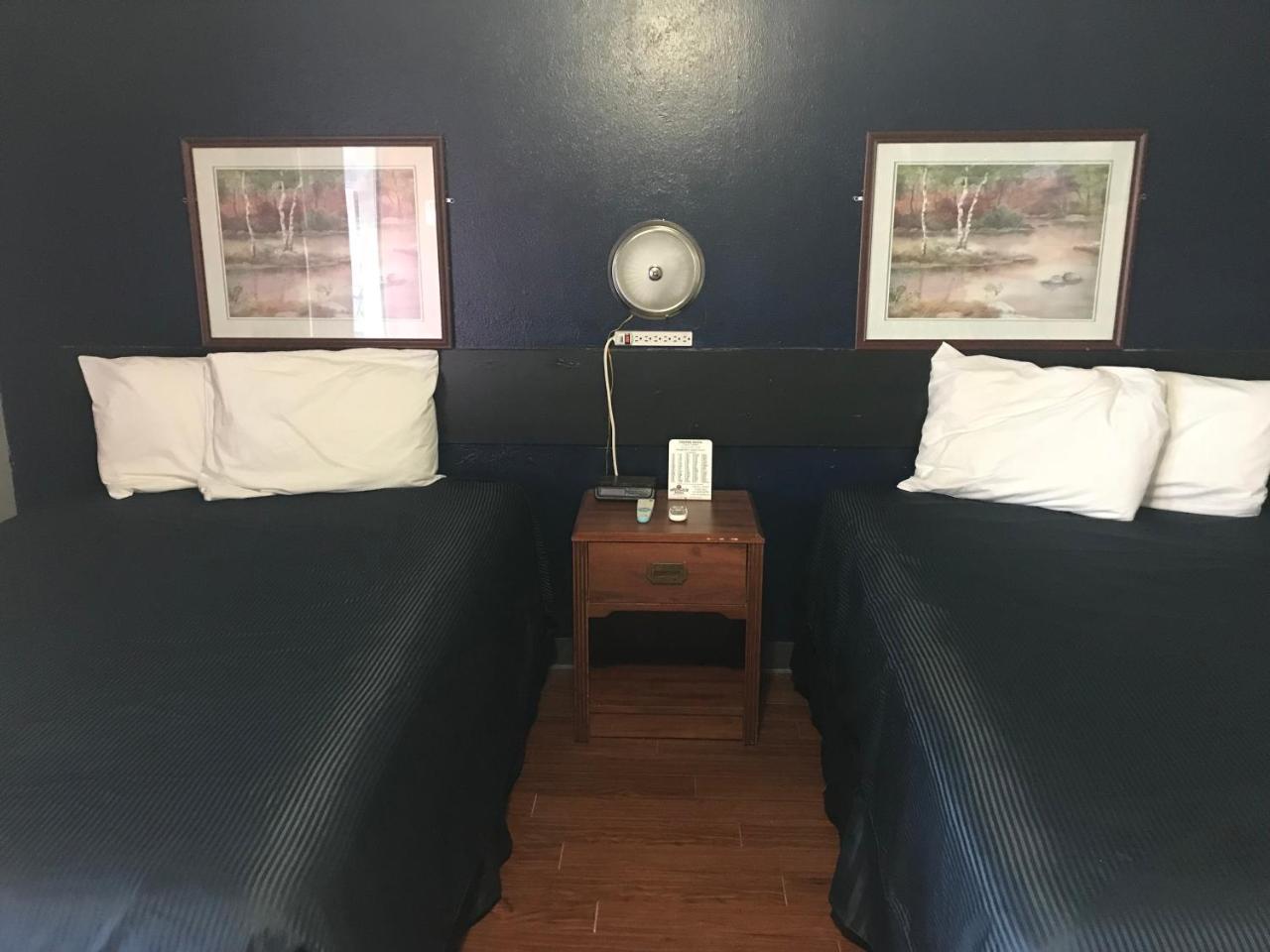 Cooper Motel Tuscola المظهر الخارجي الصورة