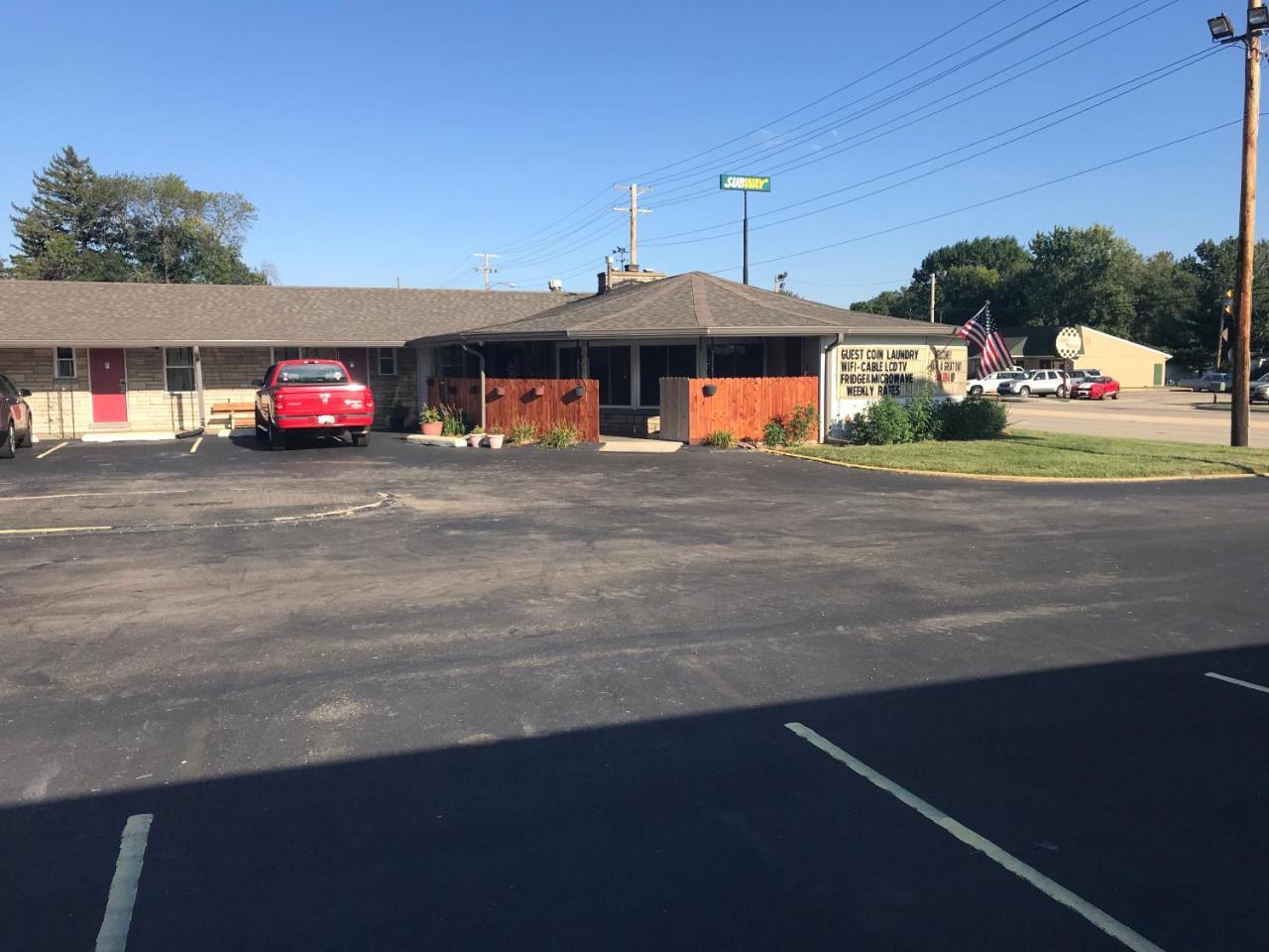 Cooper Motel Tuscola المظهر الخارجي الصورة